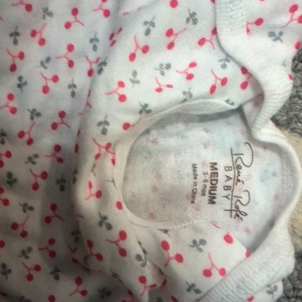 Baby Bodysuit - Picture 2 of 3